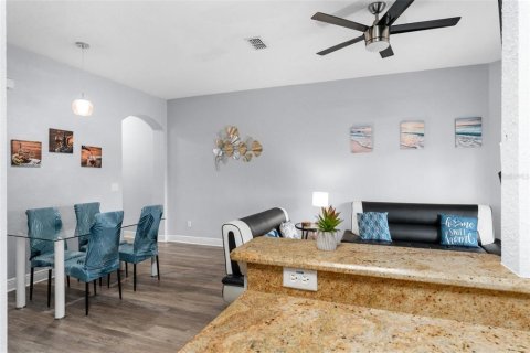 Copropriété à vendre à Davenport, Floride: 4 chambres, 132.39 m2 № 1565592 - photo 12