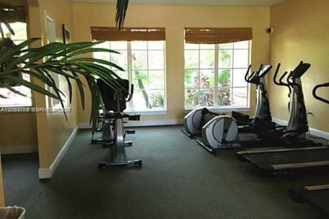 Condo in Miramar, Florida, 2 bedrooms  № 2068478 - photo 5