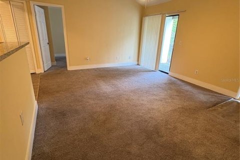 Apartment in Plant City, Florida 2 bedrooms, 74.32 sq.m. № 1883215 - photo 3
