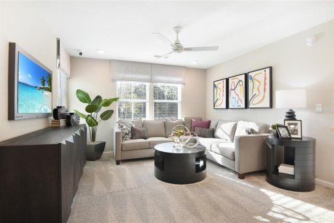 House in Parrish, Florida 4 bedrooms, 197.88 sq.m. № 2119821 - photo 19