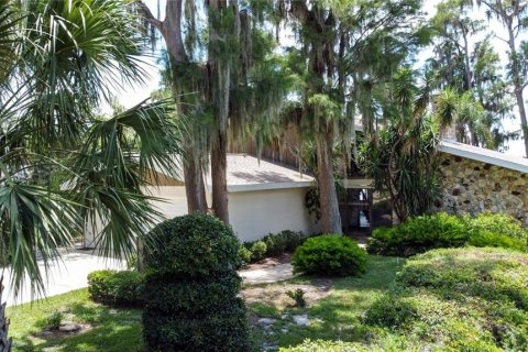 House in Clermont, Florida 3 bedrooms, 166.48 sq.m. № 1795219 - photo 22