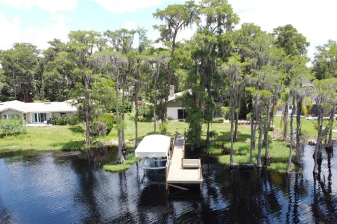 House in Clermont, Florida 3 bedrooms, 166.48 sq.m. № 1795219 - photo 16