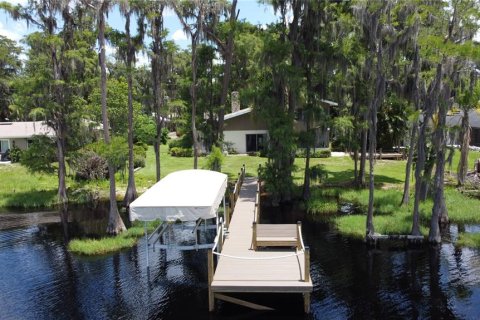House in Clermont, Florida 3 bedrooms, 166.48 sq.m. № 1795219 - photo 15