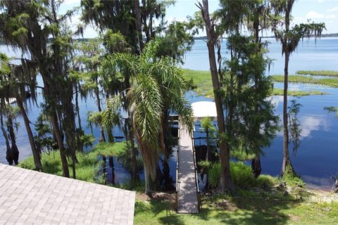 House in Clermont, Florida 3 bedrooms, 166.48 sq.m. № 1795219 - photo 11
