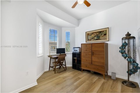 Купить кондоминиум в Майами-Бич, Флорида 2 спальни, 91.23м2, № 2051785 - фото 15