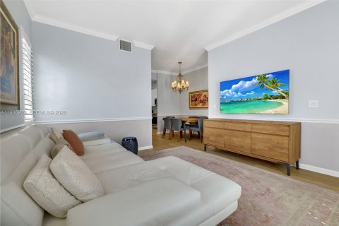 Купить кондоминиум в Майами-Бич, Флорида 2 спальни, 91.23м2, № 2051785 - фото 6