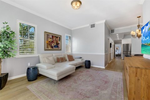 Купить кондоминиум в Майами-Бич, Флорида 2 спальни, 91.23м2, № 2051785 - фото 7