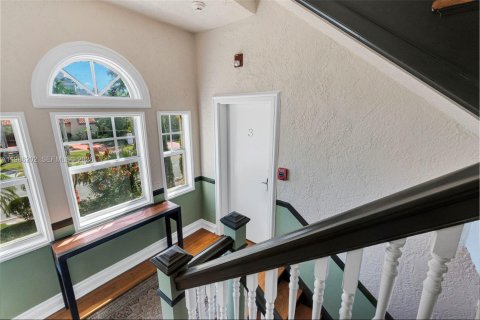 Купить кондоминиум в Майами-Бич, Флорида 2 спальни, 91.23м2, № 2051785 - фото 28