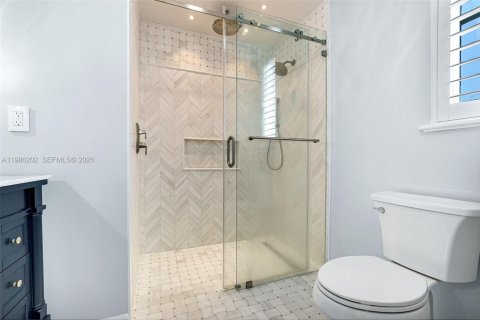 Купить кондоминиум в Майами-Бич, Флорида 2 спальни, 91.23м2, № 2051785 - фото 19