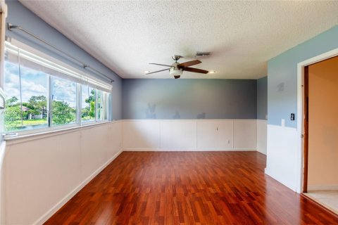 Touwnhouse à vendre à Sunrise, Floride: 3 chambres, 141.12 m2 № 2077567 - photo 20
