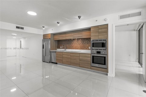 Copropriété à louer à Miami Beach, Floride: 2 chambres, 89 m2 № 2024598 - photo 2