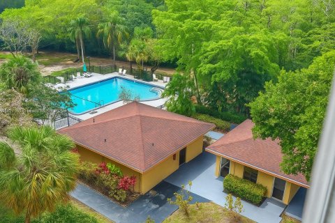 Condominio en venta en Miami, Florida, 2 dormitorios, 112.69 m2 № 1981849 - foto 11