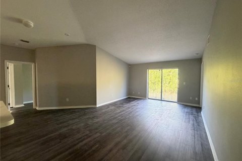 House in Riverview, Florida 4 bedrooms, 140 sq.m. № 2117223 - photo 10