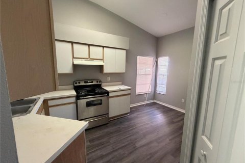 House in Riverview, Florida 4 bedrooms, 140 sq.m. № 2117223 - photo 13