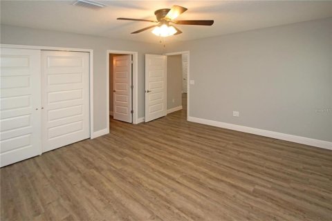 Appartement à louer à Citrus Springs, Floride: 4 chambres, 212 m2 № 2391121 - photo 17