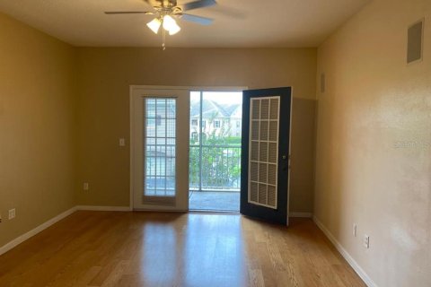 Condo in Orlando, Florida, 1 bedroom  № 2195993 - photo 6