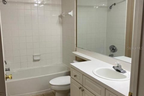 Condo in Orlando, Florida, 1 bedroom  № 2195993 - photo 9