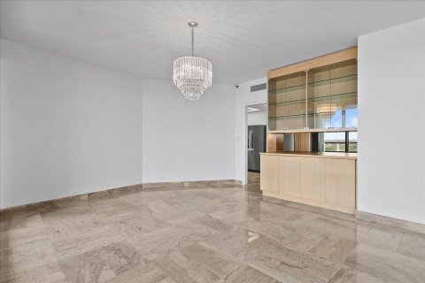 Condominio en venta en North Palm Beach, Florida, 2 dormitorios, 266.16 m2 № 2245583 - foto 12