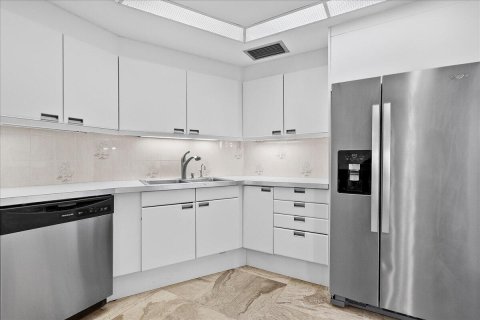 Condominio en venta en North Palm Beach, Florida, 2 dormitorios, 266.16 m2 № 2245583 - foto 18