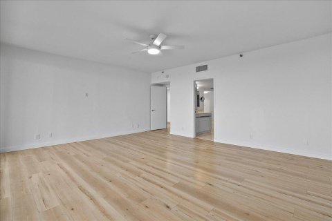 Condominio en venta en North Palm Beach, Florida, 2 dormitorios, 266.16 m2 № 2245583 - foto 21