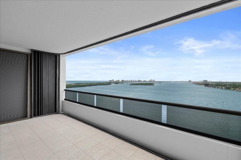 Condominio en venta en North Palm Beach, Florida, 2 dormitorios, 266.16 m2 № 2245583 - foto 2