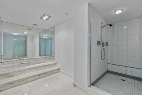 Condominio en venta en North Palm Beach, Florida, 2 dormitorios, 266.16 m2 № 2245583 - foto 26