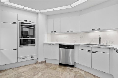 Condominio en venta en North Palm Beach, Florida, 2 dormitorios, 266.16 m2 № 2245583 - foto 16