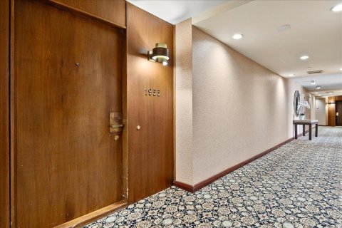 Condominio en venta en North Palm Beach, Florida, 2 dormitorios, 266.16 m2 № 2245583 - foto 4
