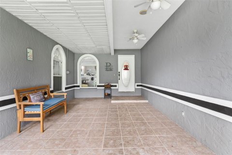 Villa ou maison à vendre à Lakeland, Floride: 3 chambres, 233.65 m2 № 2148086 - photo 4