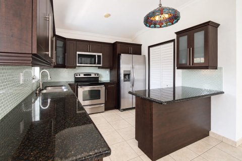 Villa ou maison à louer à Miami, Floride: 3 chambres, 140.84 m2 № 2363621 - photo 14