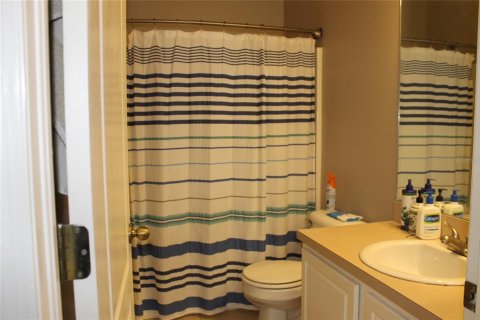 Townhouse in Fish Hawk, Florida 2 bedrooms, 115.94 sq.m. № 2237221 - photo 10
