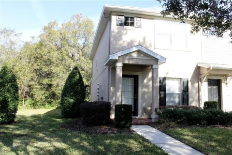 Townhouse in Fish Hawk, Florida 2 bedrooms, 115.94 sq.m. № 2237221