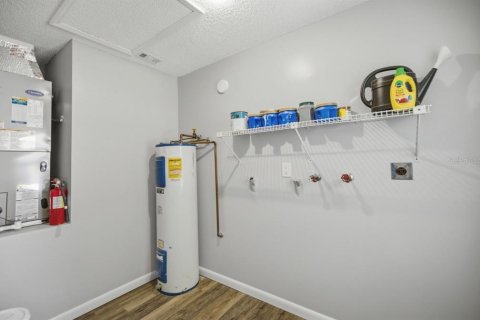 Casa en venta en Belleview, Florida, 3 dormitorios, 140.47 m2 № 2094735 - foto 11