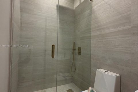 Casa en venta en Hollywood, Florida, 4 dormitorios, 246.84 m2 № 2007453 - foto 28