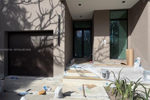 Casa en venta en Hollywood, Florida, 4 dormitorios, 246.84 m2 № 2007453 - foto 8