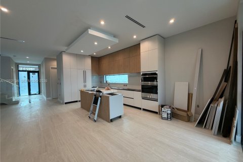 Casa en venta en Hollywood, Florida, 4 dormitorios, 246.84 m2 № 2007453 - foto 14