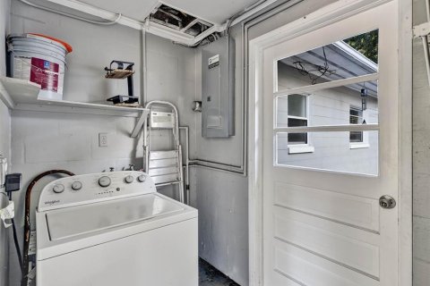 Купить виллу или дом в Орландо, Флорида 7 комнат, 102.19м2, № 2347335 - фото 24