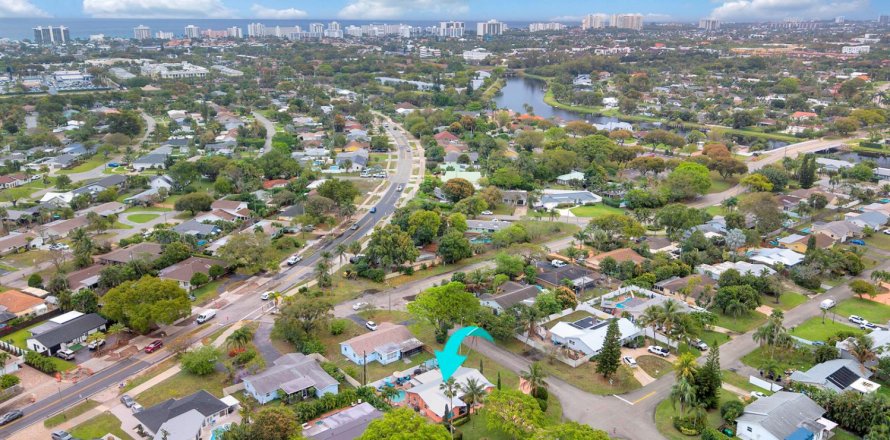 Villa ou maison à Delray Beach, Floride 4 chambres, 155.52 m2 № 2292366