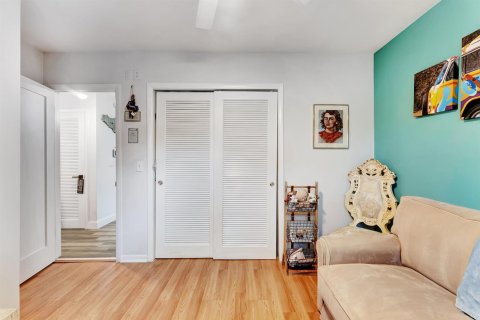 Villa ou maison à louer à Delray Beach, Floride: 4 chambres, 155.52 m2 № 2292366 - photo 13