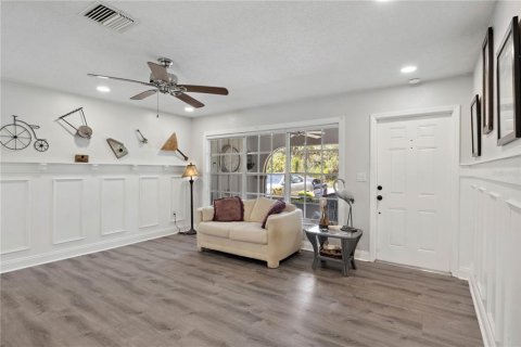 House in Port Charlotte, Florida 3 bedrooms, 130.53 sq.m. № 1765466 - photo 12