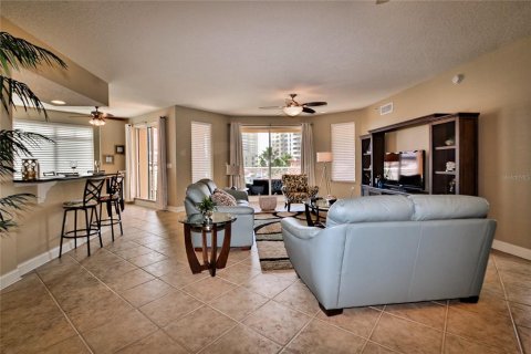Condo in Clearwater, Florida, 3 bedrooms  № 1628636 - photo 14