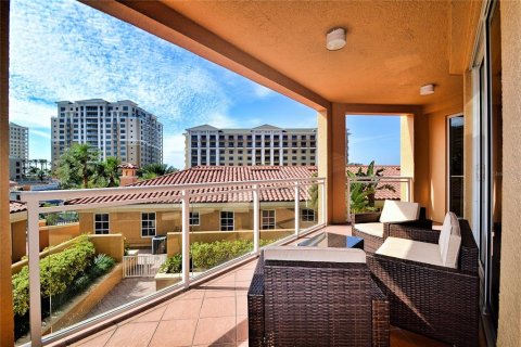 Condo in Clearwater, Florida, 3 bedrooms  № 1628636 - photo 1