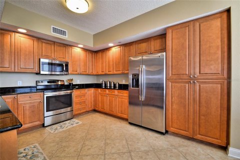 Condo in Clearwater, Florida, 3 bedrooms  № 1628636 - photo 7