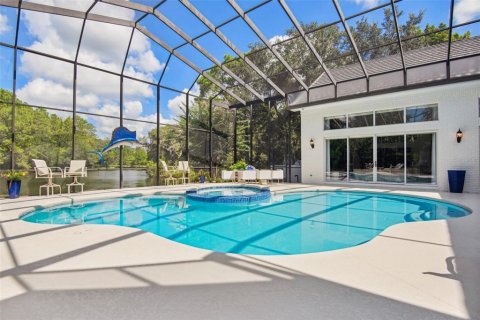 Casa en venta en Tampa, Florida, 5 dormitorios, 612.23 m2 № 1843301 - foto 30