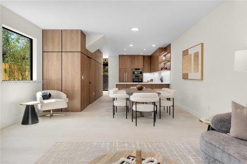 Купить таунхаус в Майами, Флорида 3 спальни, 162.11м2, № 1939745 - фото 2