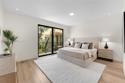 Купить таунхаус в Майами, Флорида 3 спальни, 162.11м2, № 1939745 - фото 14