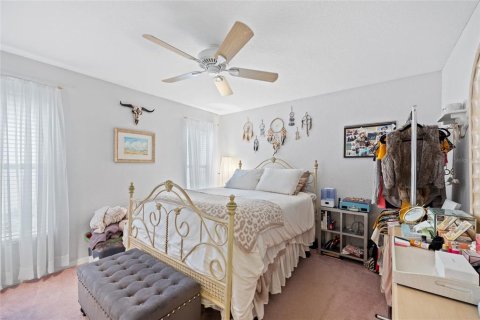 House in Punta Gorda, Florida 3 bedrooms, 269.79 sq.m. № 1636648 - photo 26