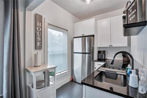 Villa ou maison à vendre à Daytona Beach, Floride: 3 chambres, 84.26 m2 № 2236796 - photo 11