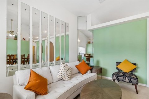 Купить виллу или дом в Тарпон-Спрингс, Флорида 7 комнат, 190.26м2, № 2147554 - фото 7