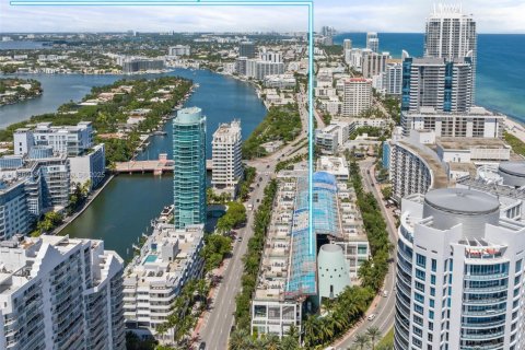 Condominio en venta en Miami Beach, Florida, 2 dormitorios, 157.93 m2 № 1933424 - foto 24